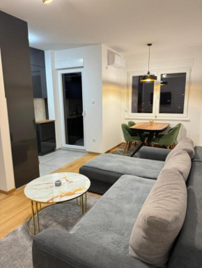 Banja Luka Comfort - Wifi & Parking